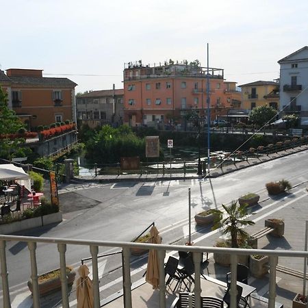 In Centro Rooms And Apartments Isola di Liri Экстерьер фото
