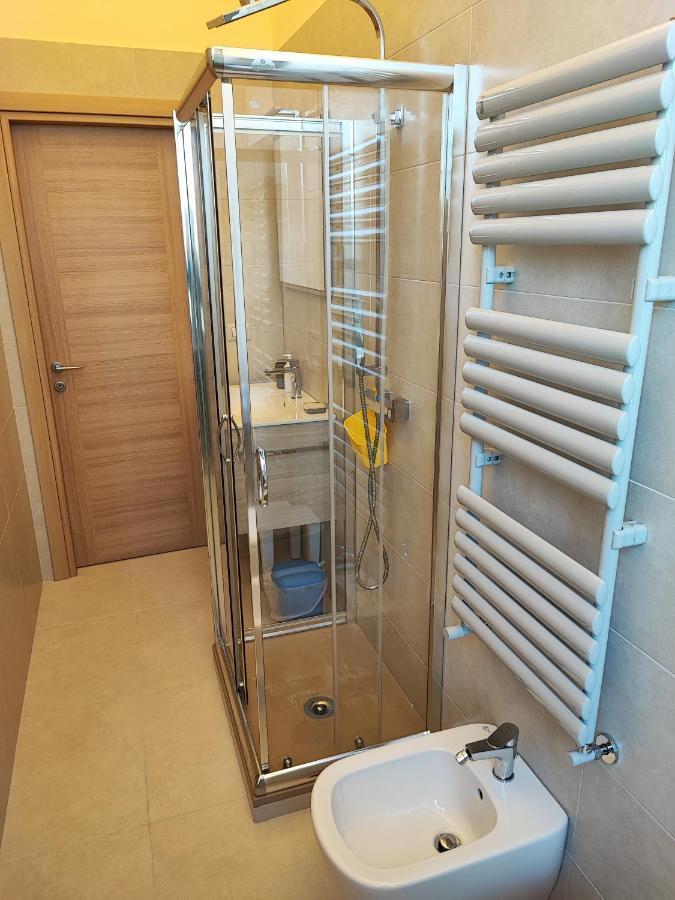 In Centro Rooms And Apartments Isola di Liri Экстерьер фото