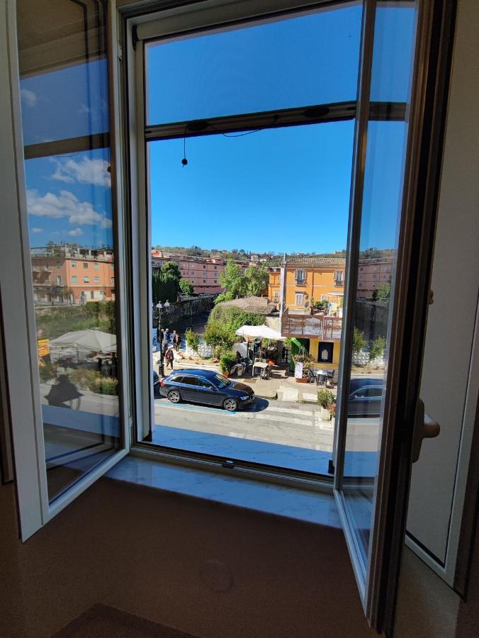 In Centro Rooms And Apartments Isola di Liri Экстерьер фото