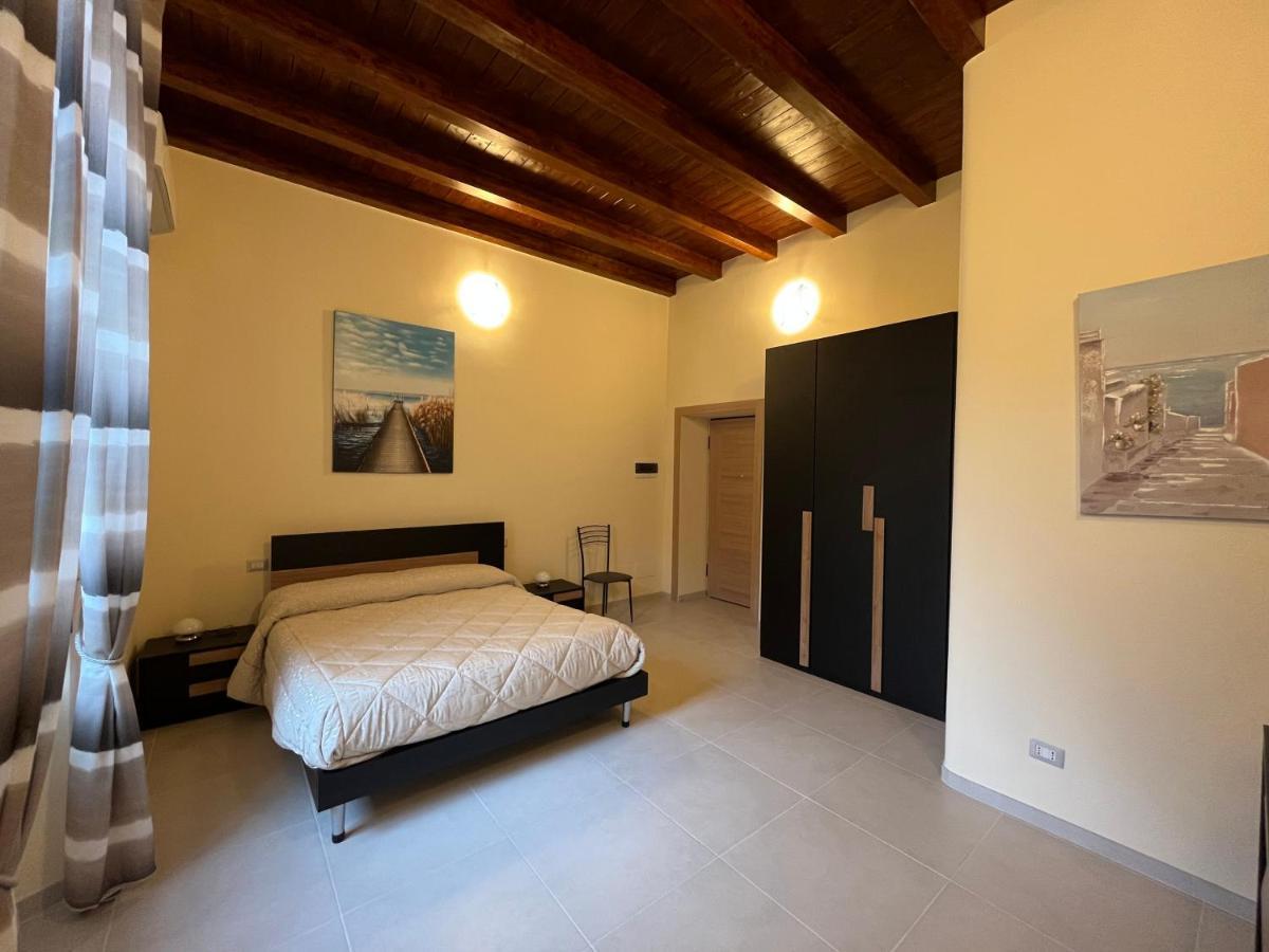 In Centro Rooms And Apartments Isola di Liri Экстерьер фото