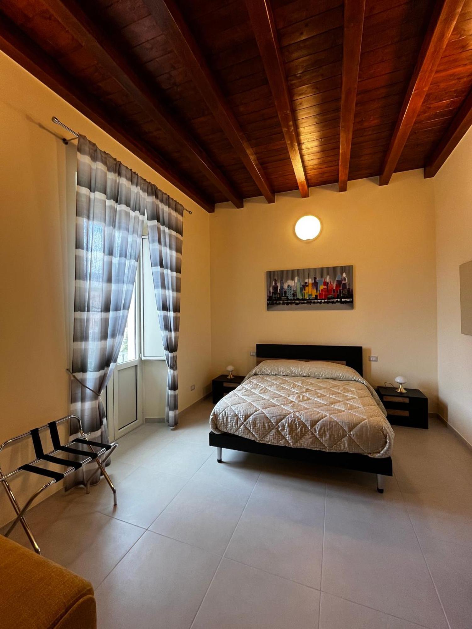 In Centro Rooms And Apartments Isola di Liri Экстерьер фото