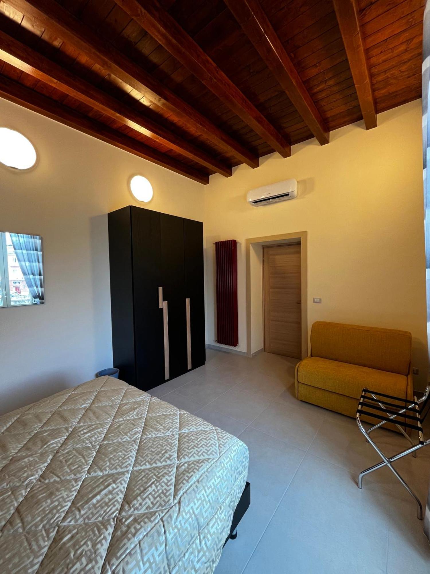 In Centro Rooms And Apartments Isola di Liri Экстерьер фото